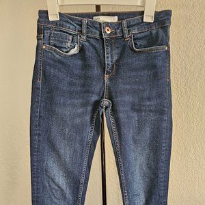 ZARA Slim Fit Mid-Rise Jeans - Size 28 (US 6)